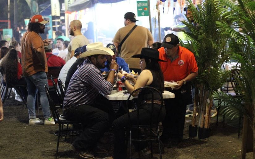 FERIA-(6)