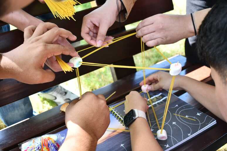 HACKATHON14