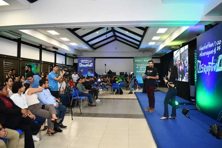 HACKATHON7