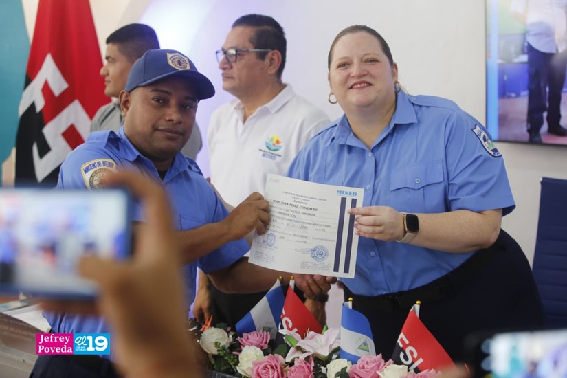 BOMBEROS14