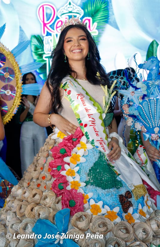 REINA-(1)