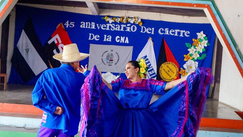 CARAZO-(6)