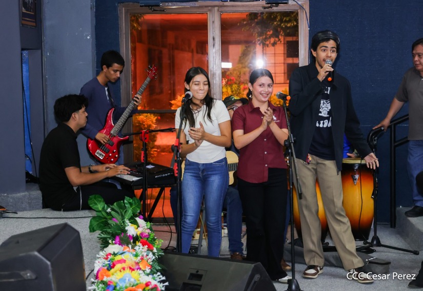 BECAS7