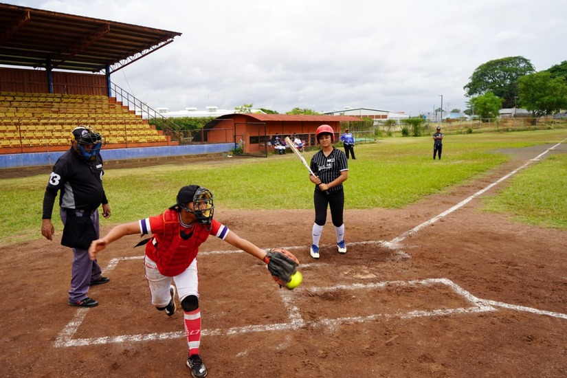 SOFTBOL-MINED-3