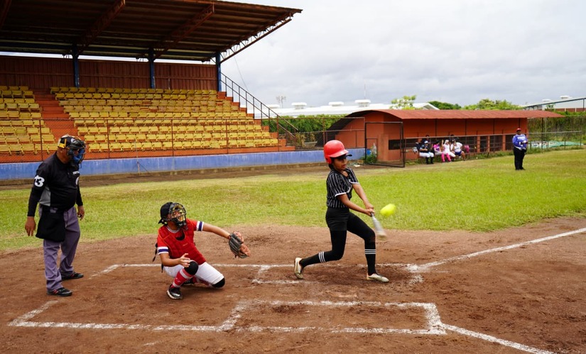SOFTBOL-MINED-5