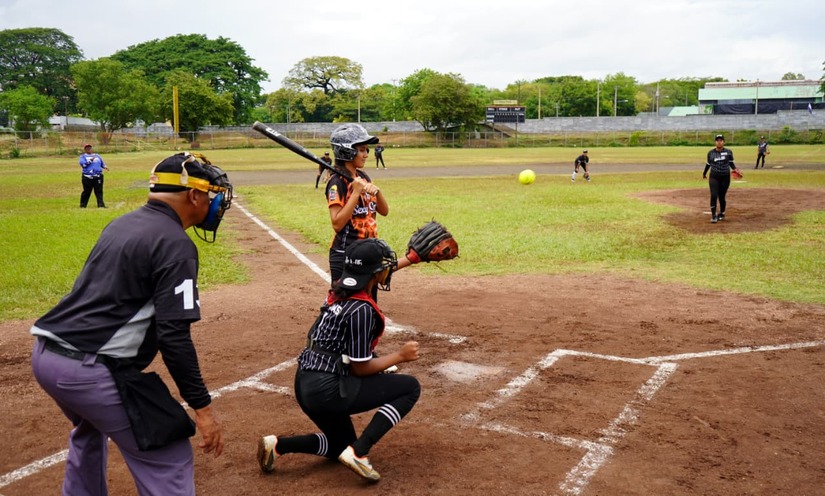 SOFTBOL-MINED-9