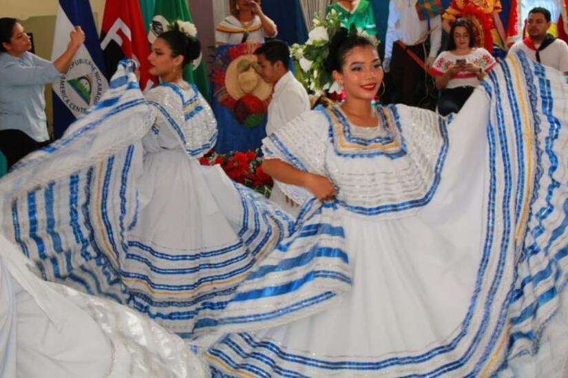 HUIPIL10