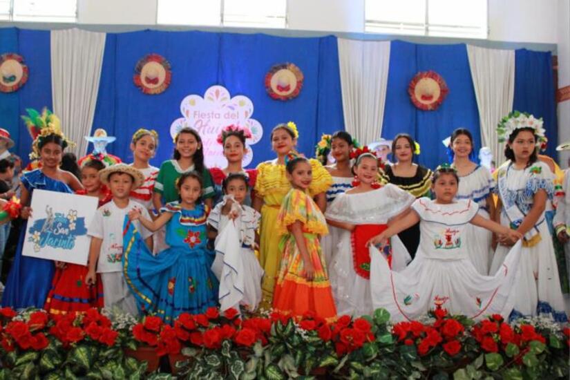 HUIPIL8