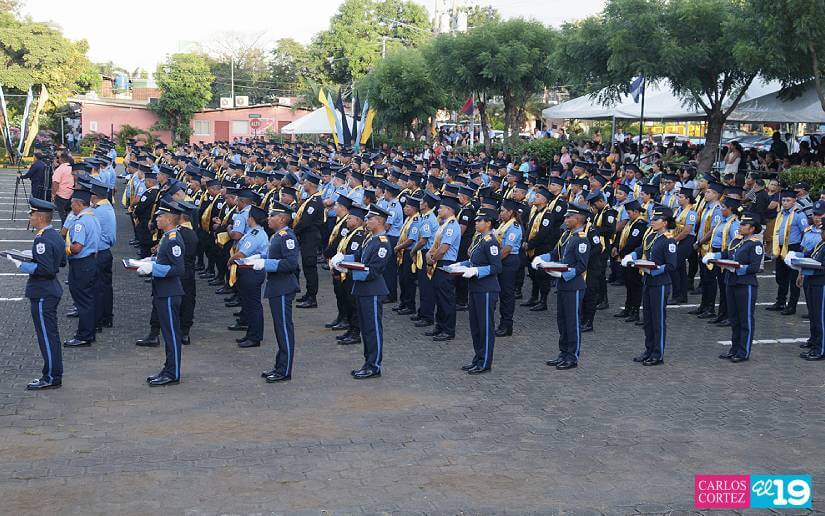 POLICIA15