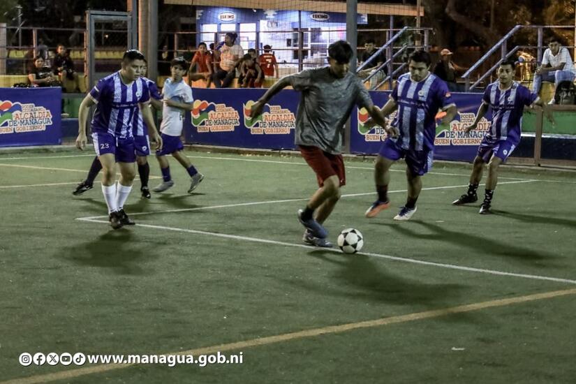 FUTSAL--(4)