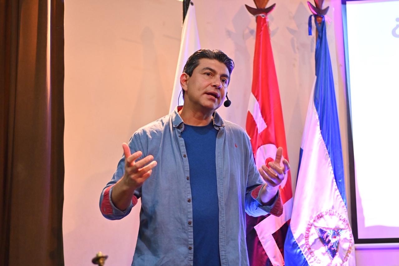 UDEM15