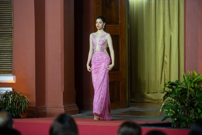 ND-GRANADA--(71)
