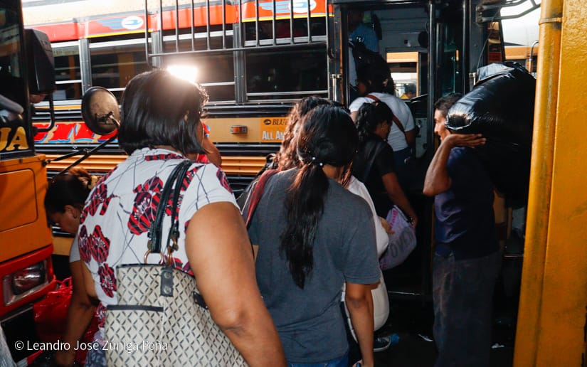 BUSES9