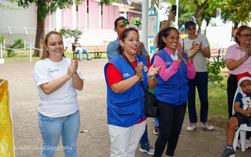 MIFAMILIA--(5)