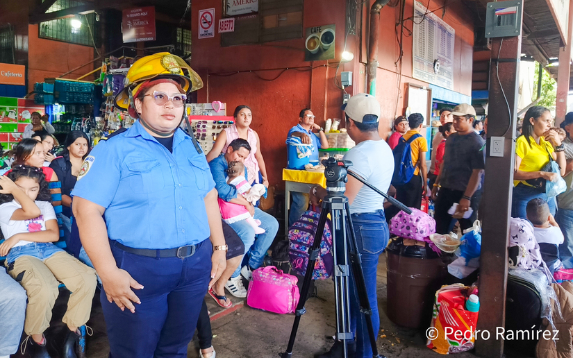BOMBEROS4