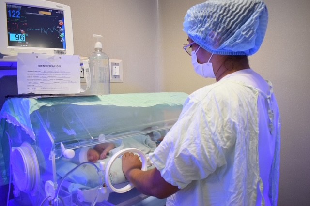 NEONATO18