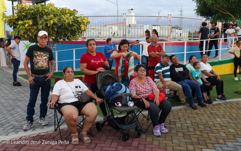 Puerto--(57)