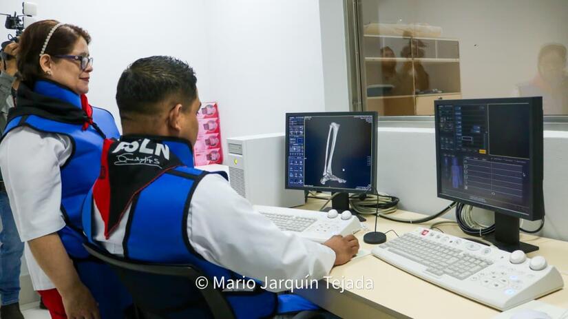 TOMOGRAFO10
