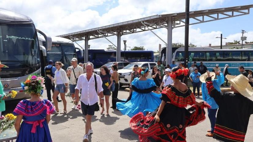 TURISTAS4
