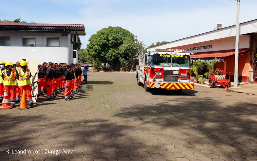BOMBEROS18