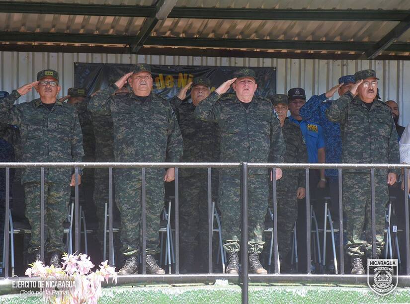 COMANDO17