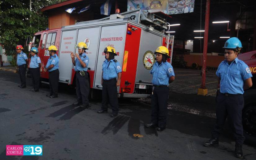 Bomberos--1