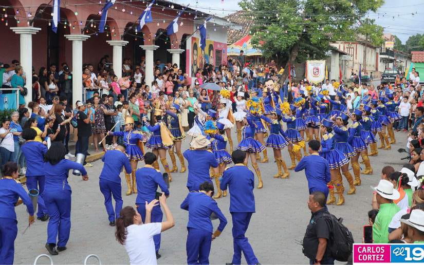 DESFILE-(15)