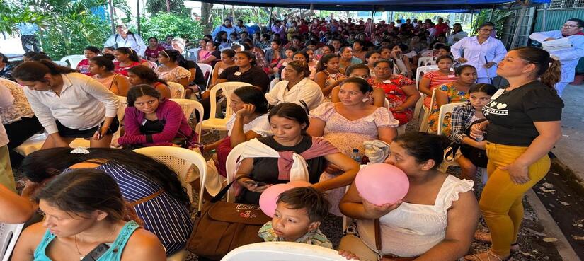 MUJERES-(2)