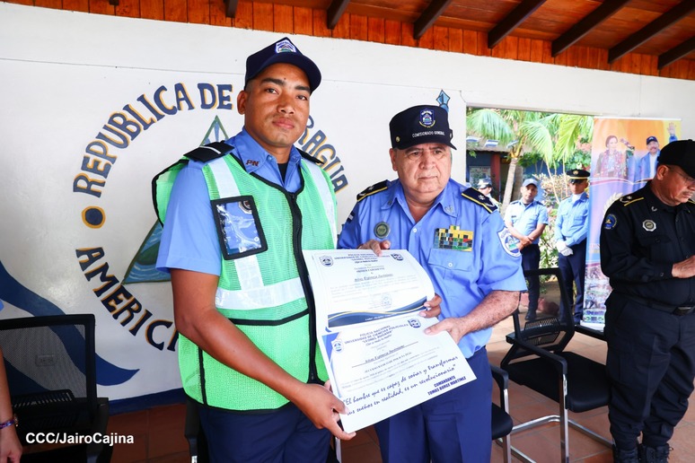 POLICIA-14