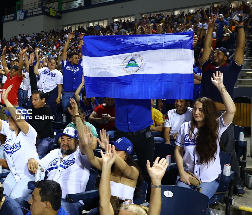 Juego-Final-de-la-Serie-de-las-Americas-(99)