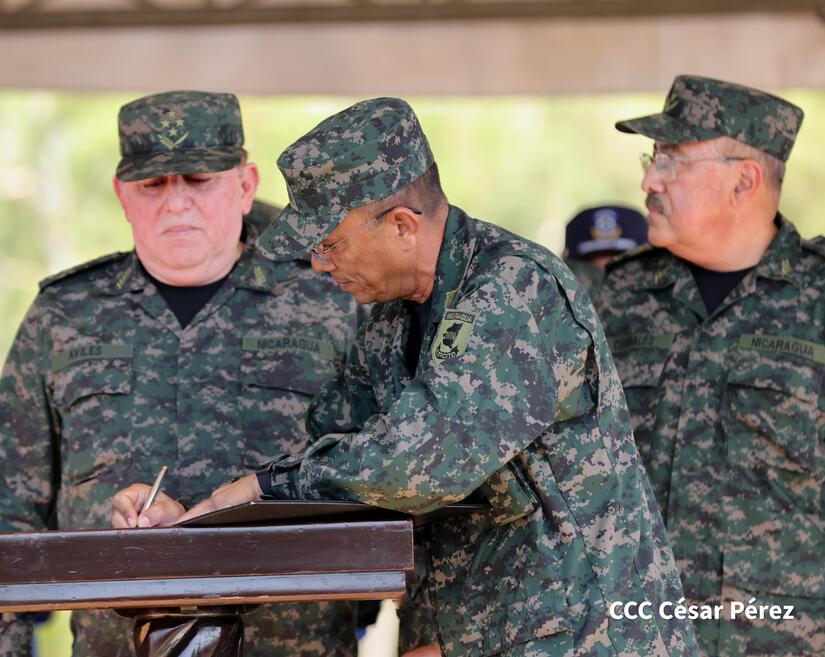 EJERCITO-DE-NICARAGUA-71