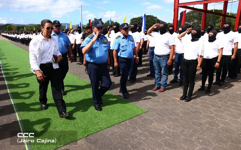 POLICIA19