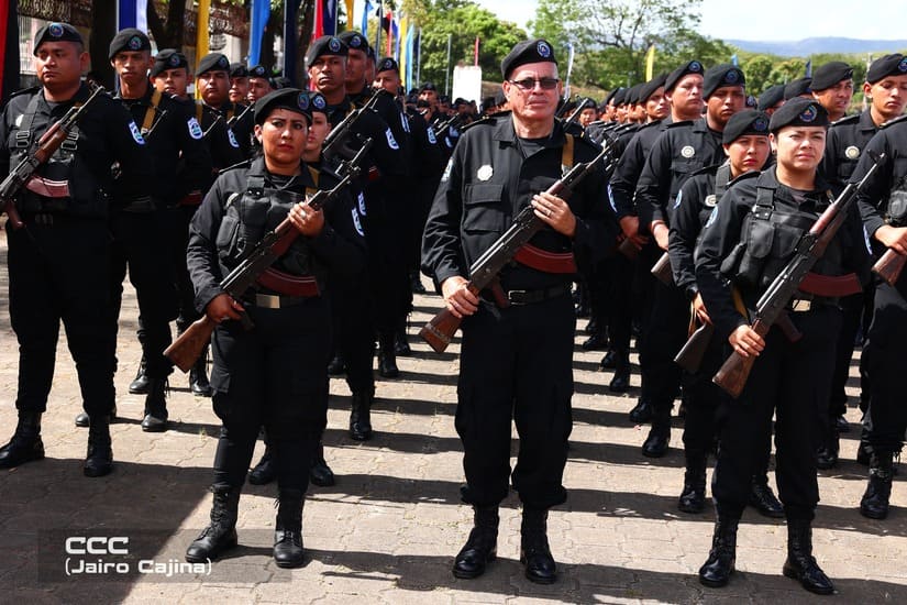 POLICIA8