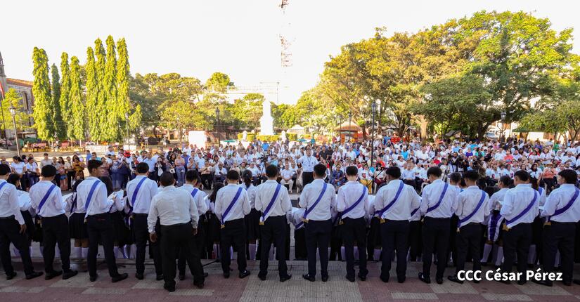8-ASAMBLEA-NACIONAL-RINDE-HOMENAJE-A-RUBEN-DARIO-