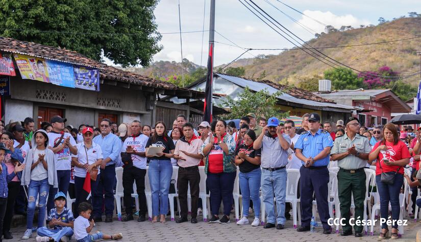 YALAGUINA-(13)