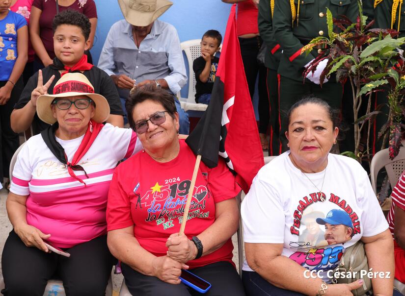 YALAGUINA-(33)