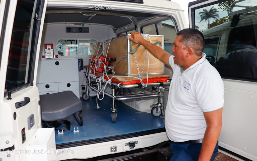 AMBULANCIAS40