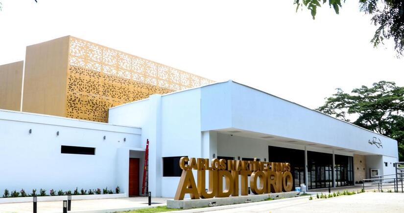 AUDITORIO8
