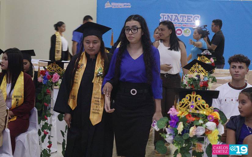 DIPLOMAS5