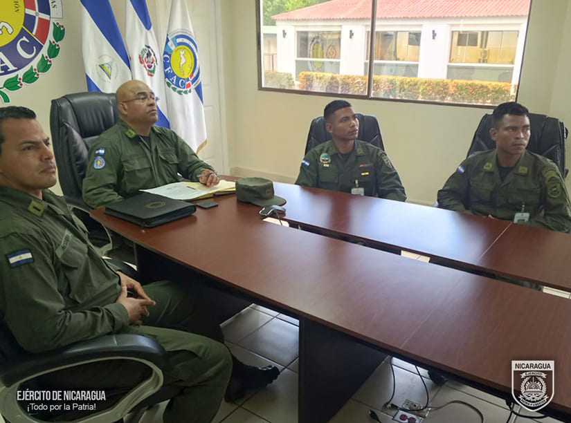AYUDA1
