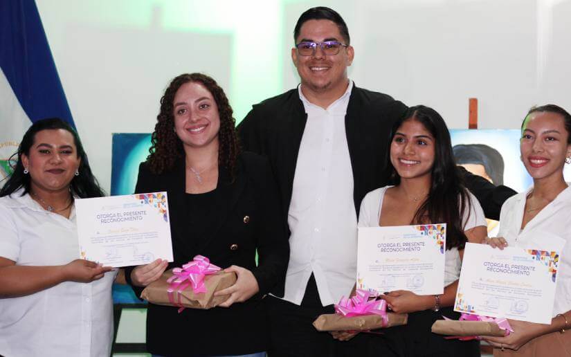 RECONOCIMIENTO10