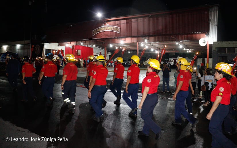 BOMBEROS-18