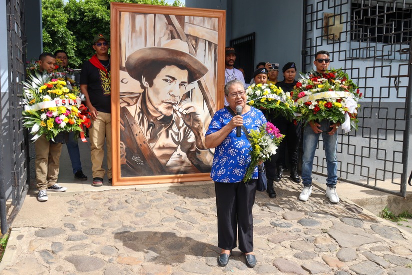 ESTELI-(4)