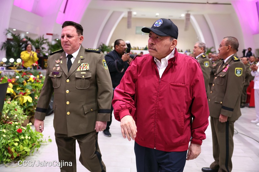 Acto-de-ascenso-militar-25