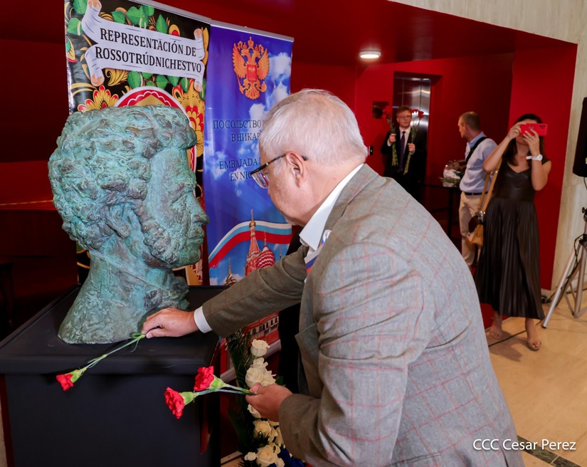 RUSIA-(2)