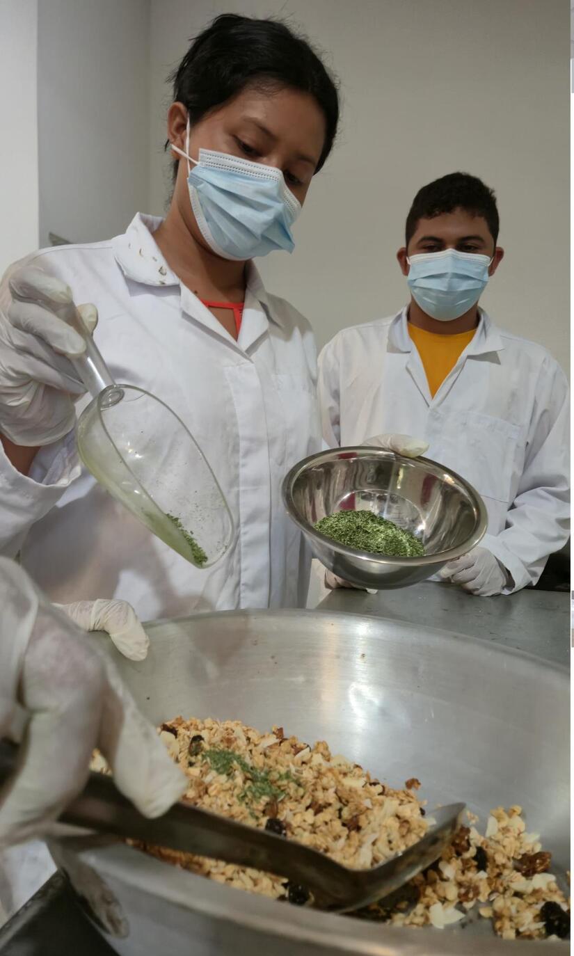 MORINGA6