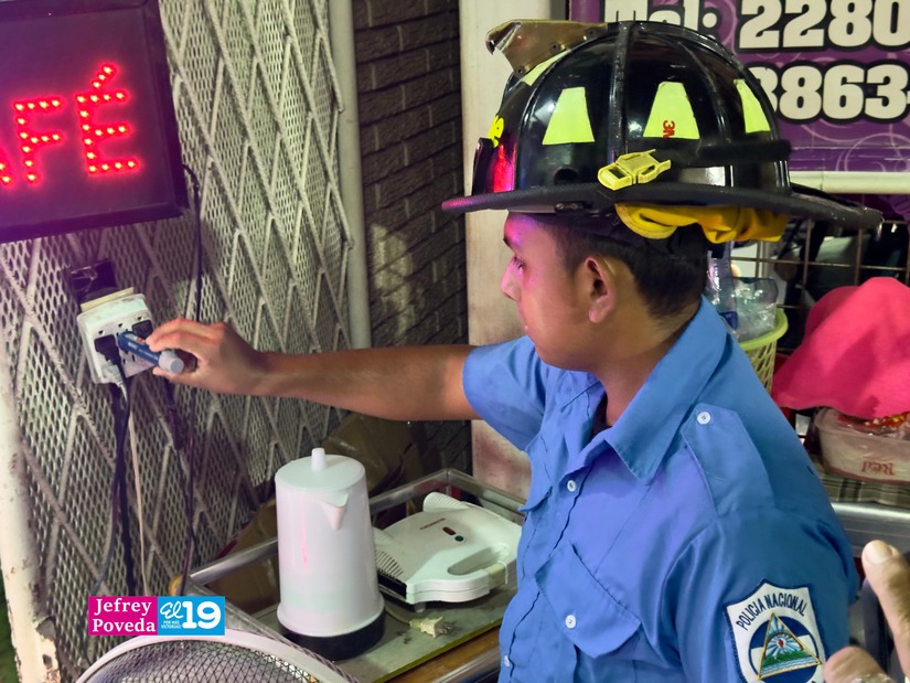 BOMBEROS4