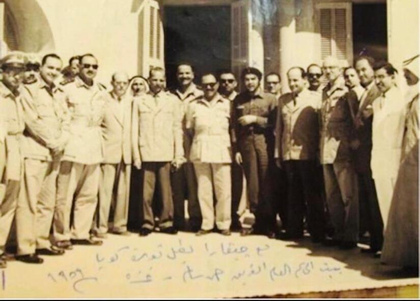 CHE4