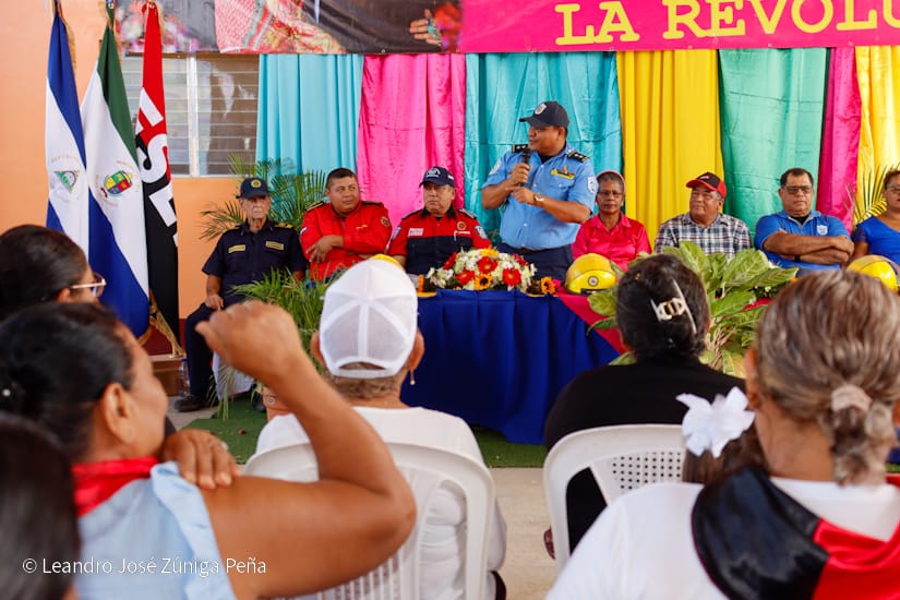 BOMBEROS14