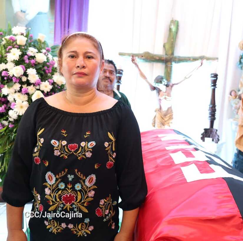 Gladys-Baez-10